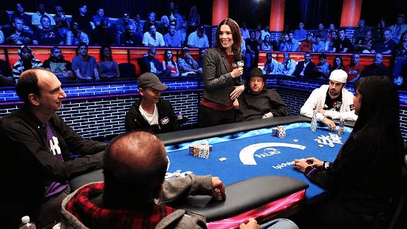 История токсичного соперничества между Даниэлем Негреану и Энни Дюк 9